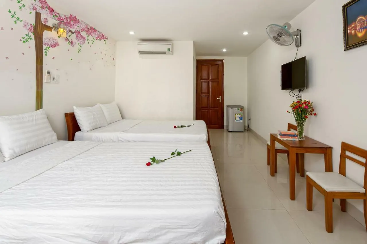 Hung Loan Motel Da Nang Vietnam
